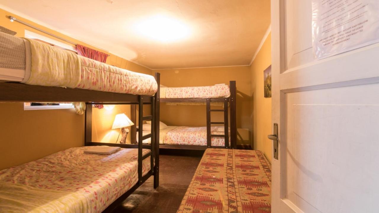 Beraja Family Hostel Lima Extérieur photo